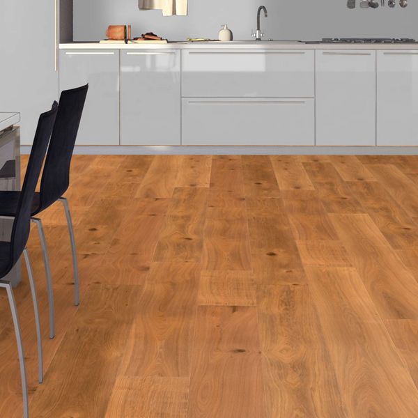 Brushed and UV Oiled Multi-Ply Engineered Oak Flooring 190mm x 18mm