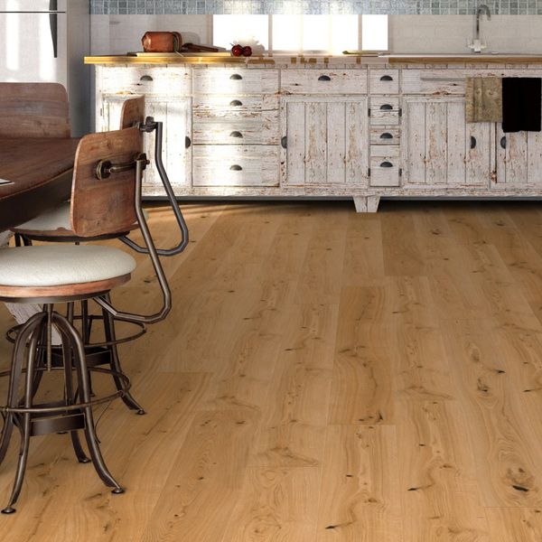 Oak Lacquered Engineered Wood Flooring – 190mm x 14mm Click System