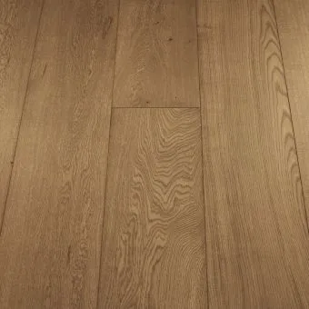 An image of Jordan Wood Floors’ Wide Chestnut plank, offering rich chestnut hues with pronounced wood grains, creating a warm and inviting ambiance for traditional or contemporary spaces.