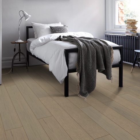 Majesty Oak Iron Brush & Lacquered Click Engineered Wood Flooring