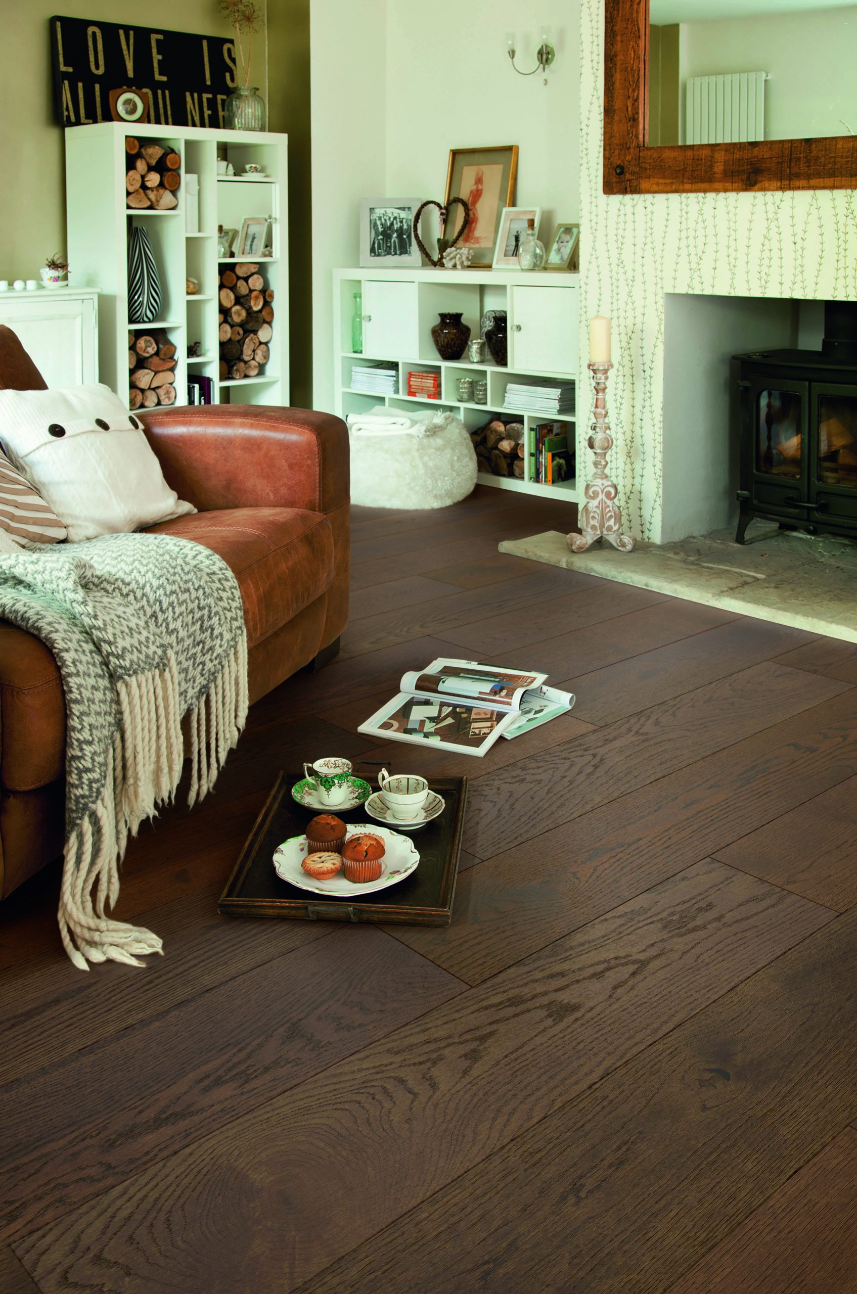 Majesty Oak Nutbrown Brush & Lacquered Click Engineered Wood Flooring