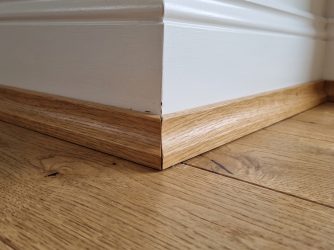 Skirting Oak Beading